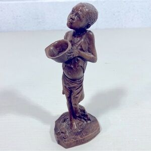 Life outreach/ boy collectible statue​​​​​​​​​​​​​​​​​